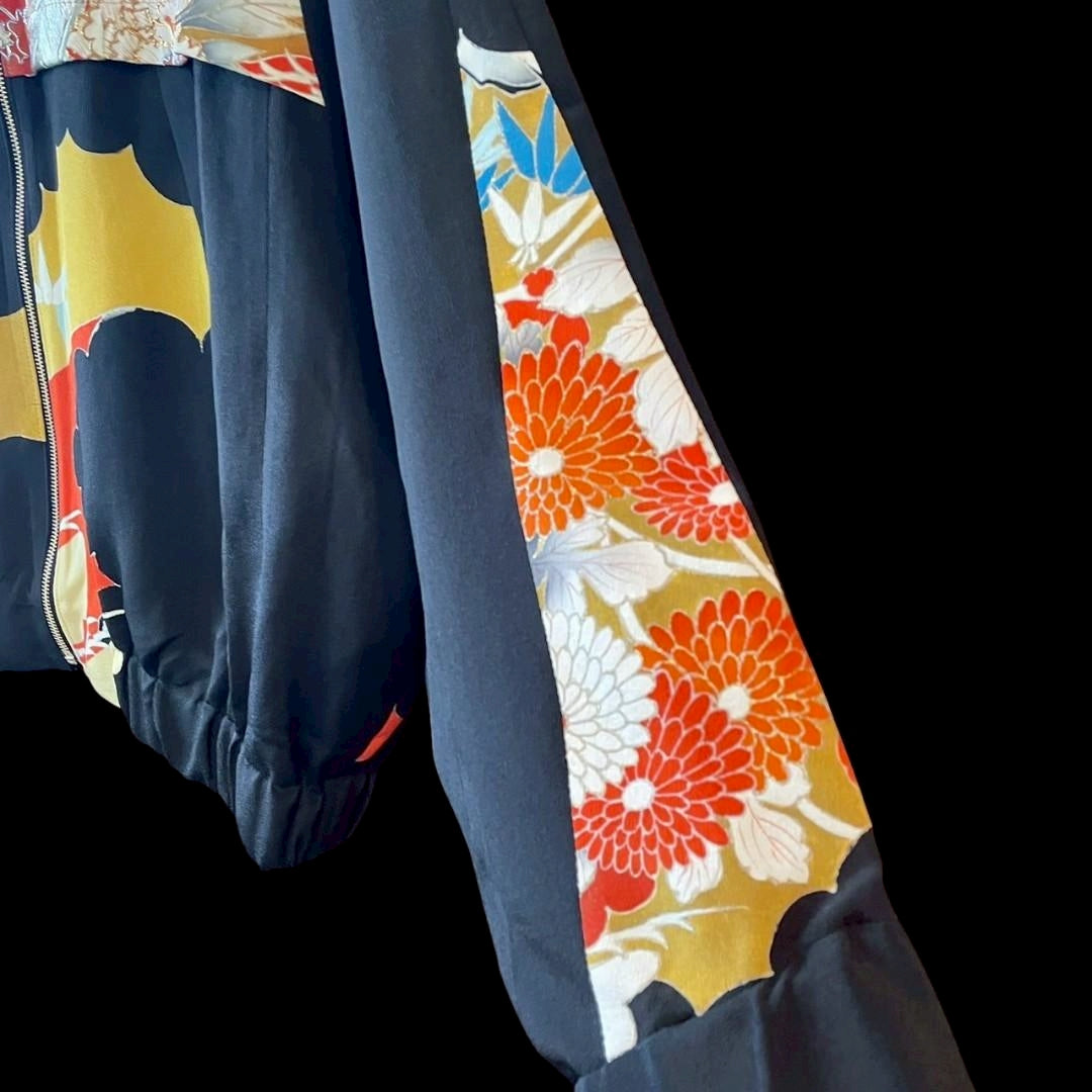 [Kuroyanagi collection] Truck Jacket - Flowers and Birds