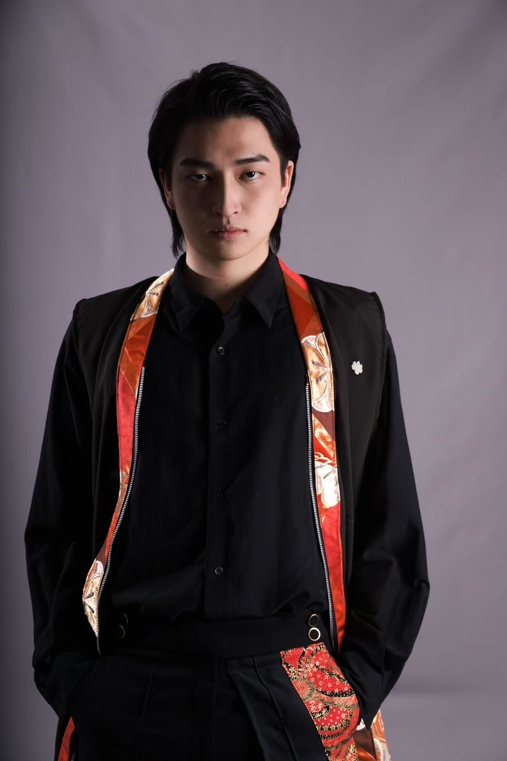 [Sample collection] Kimono sleeveless long coat 1